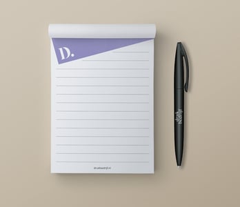 Schrijfblok met logo