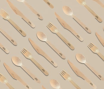 Houten bestek met logo