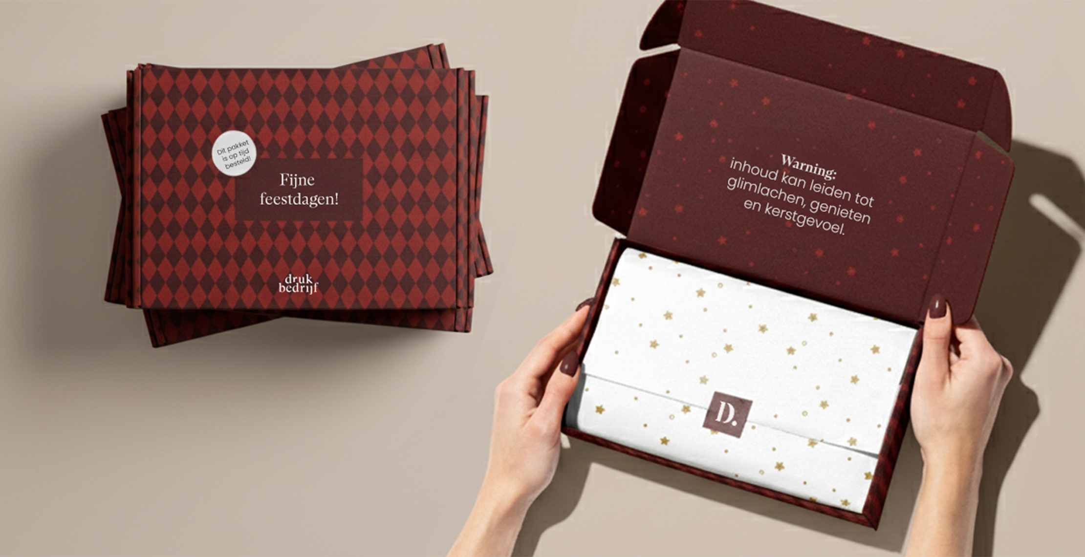 kerstpakketten stapelen en inpakken bedrukt