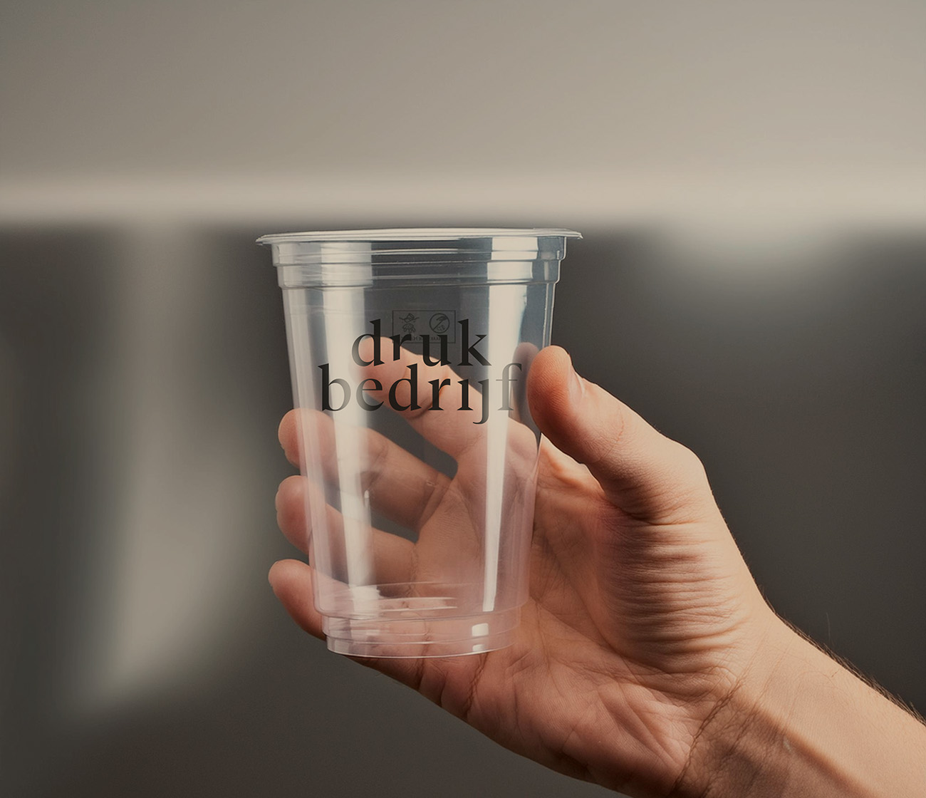 Plastic beker met logo