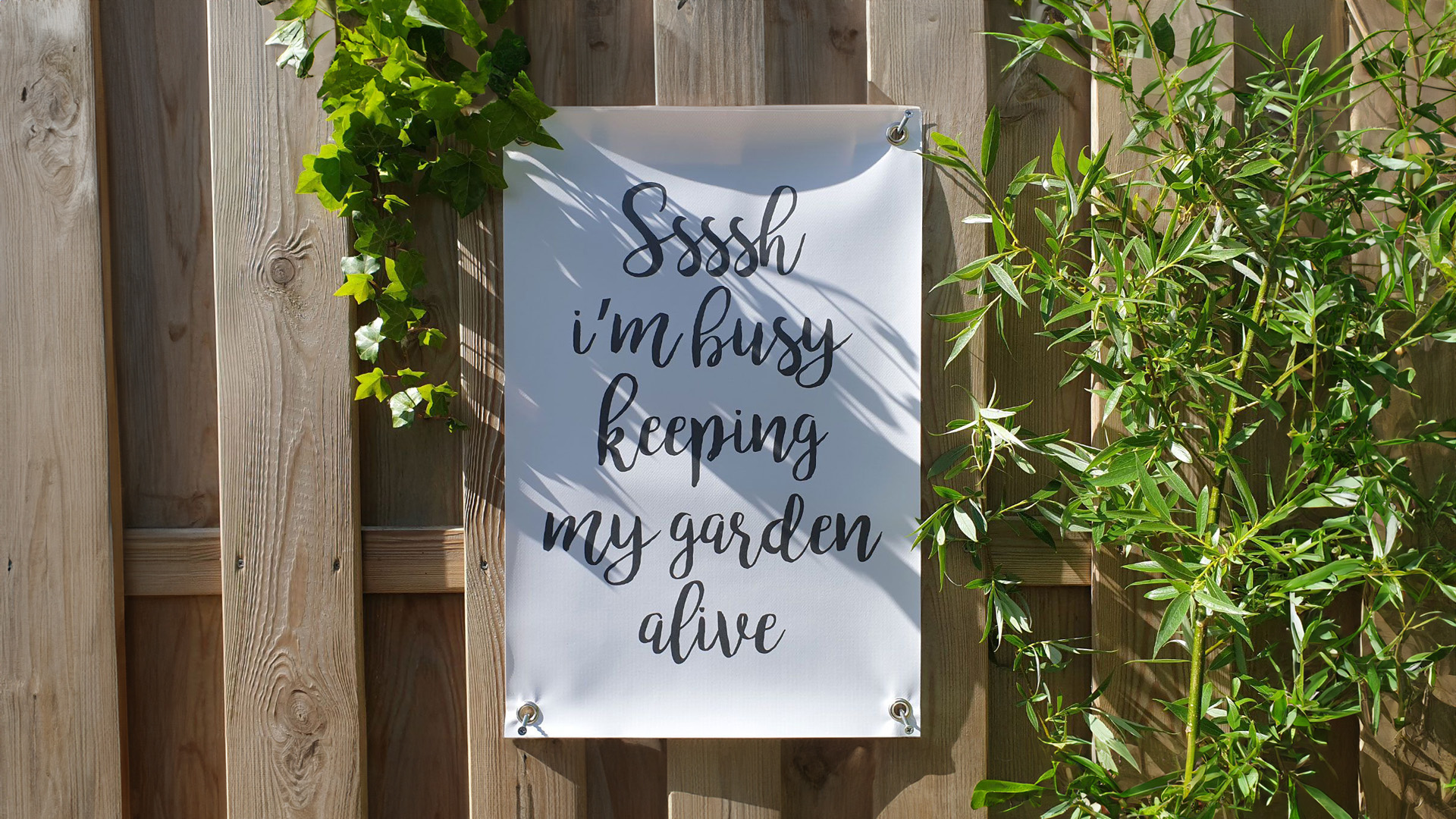 9x gratis designs voor een geweldige tuinposter