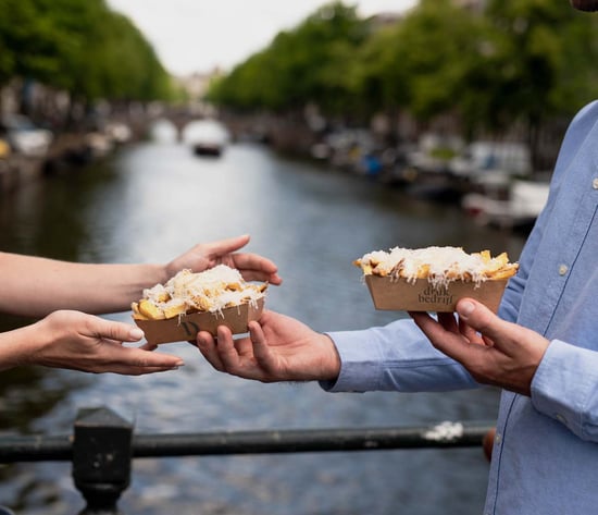 Gepersonaliseerde frietbakjes voor snacks en horeca