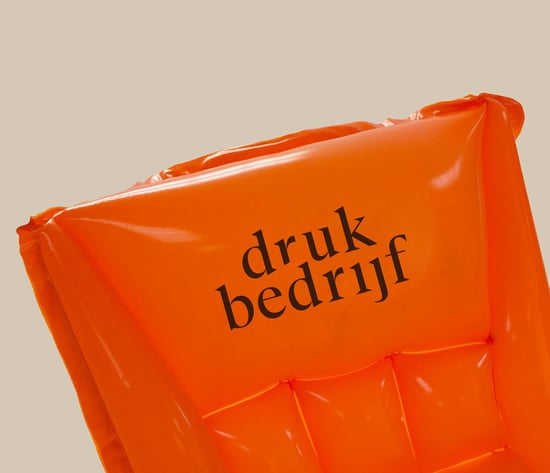 Luchtbedden met logo