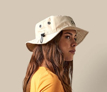 Duurzame bucket hat met bedrukte merknaam