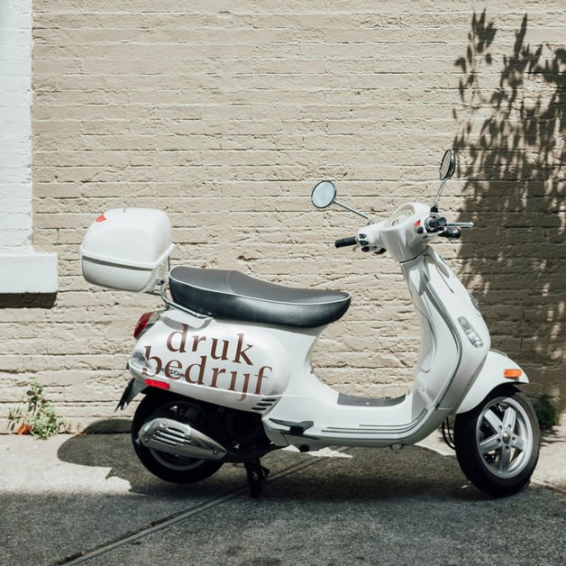 Belettering scooter