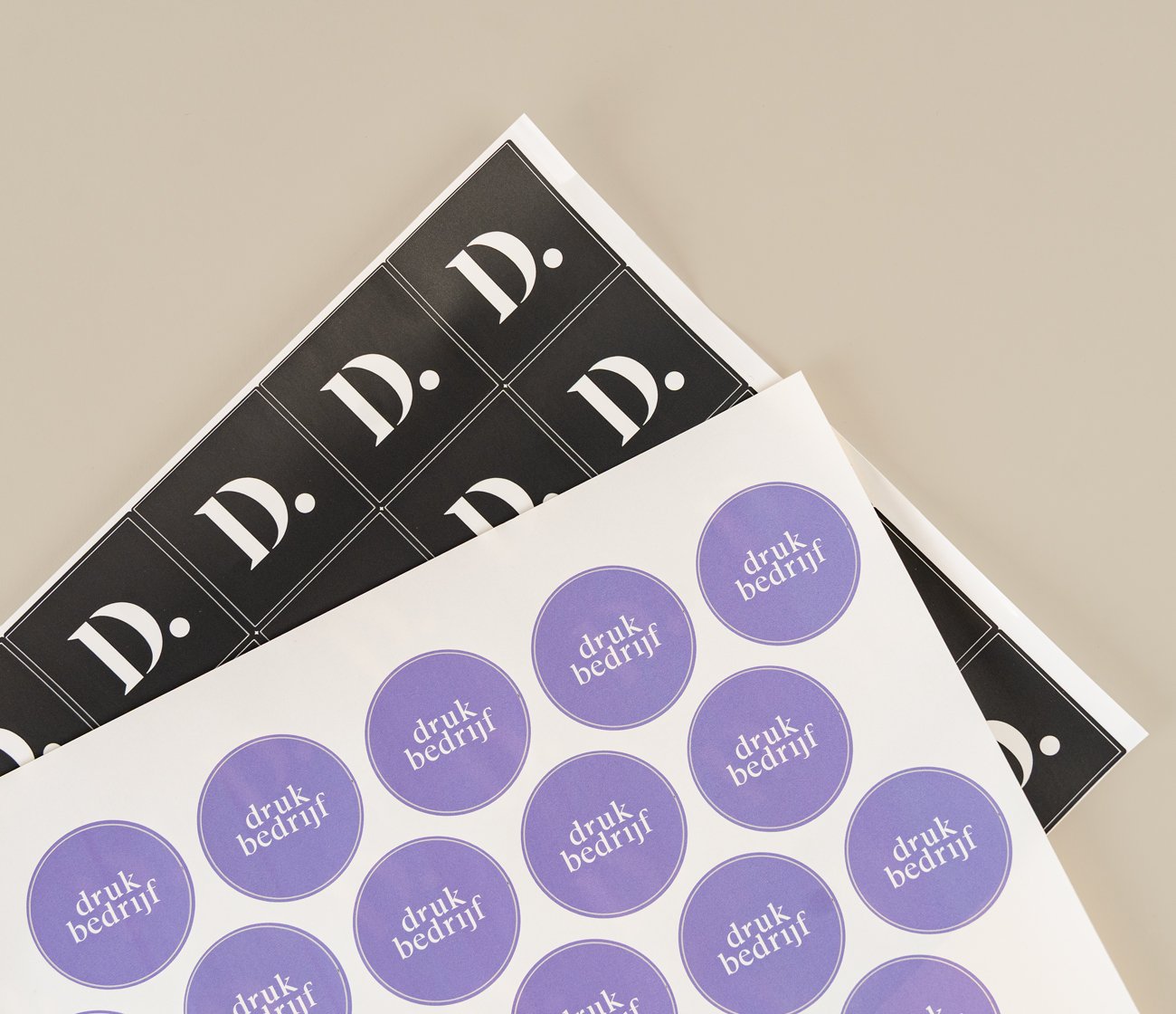 Gepersonaliseerde stickers op vel