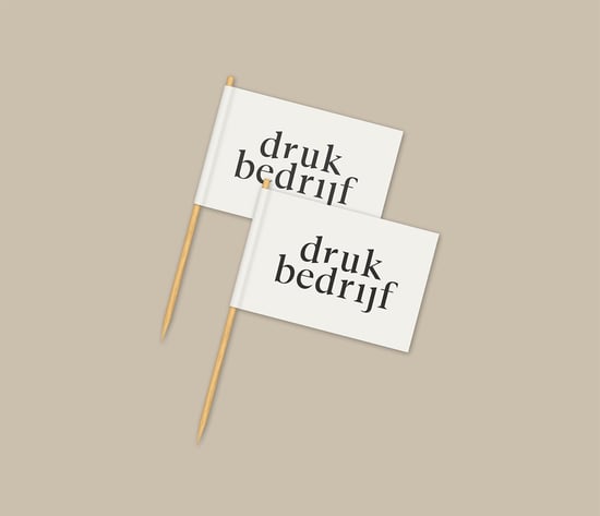 cocktailprikkers drukken