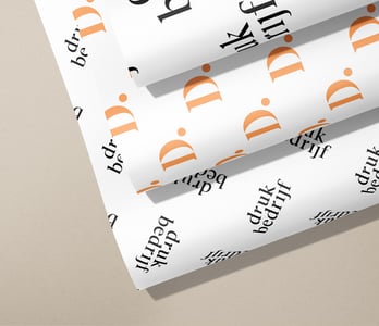 Vellen inpakpapier bedrukt