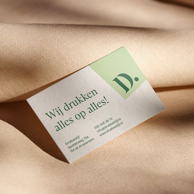 Duurzaam visitekaartje bedrukken met logo