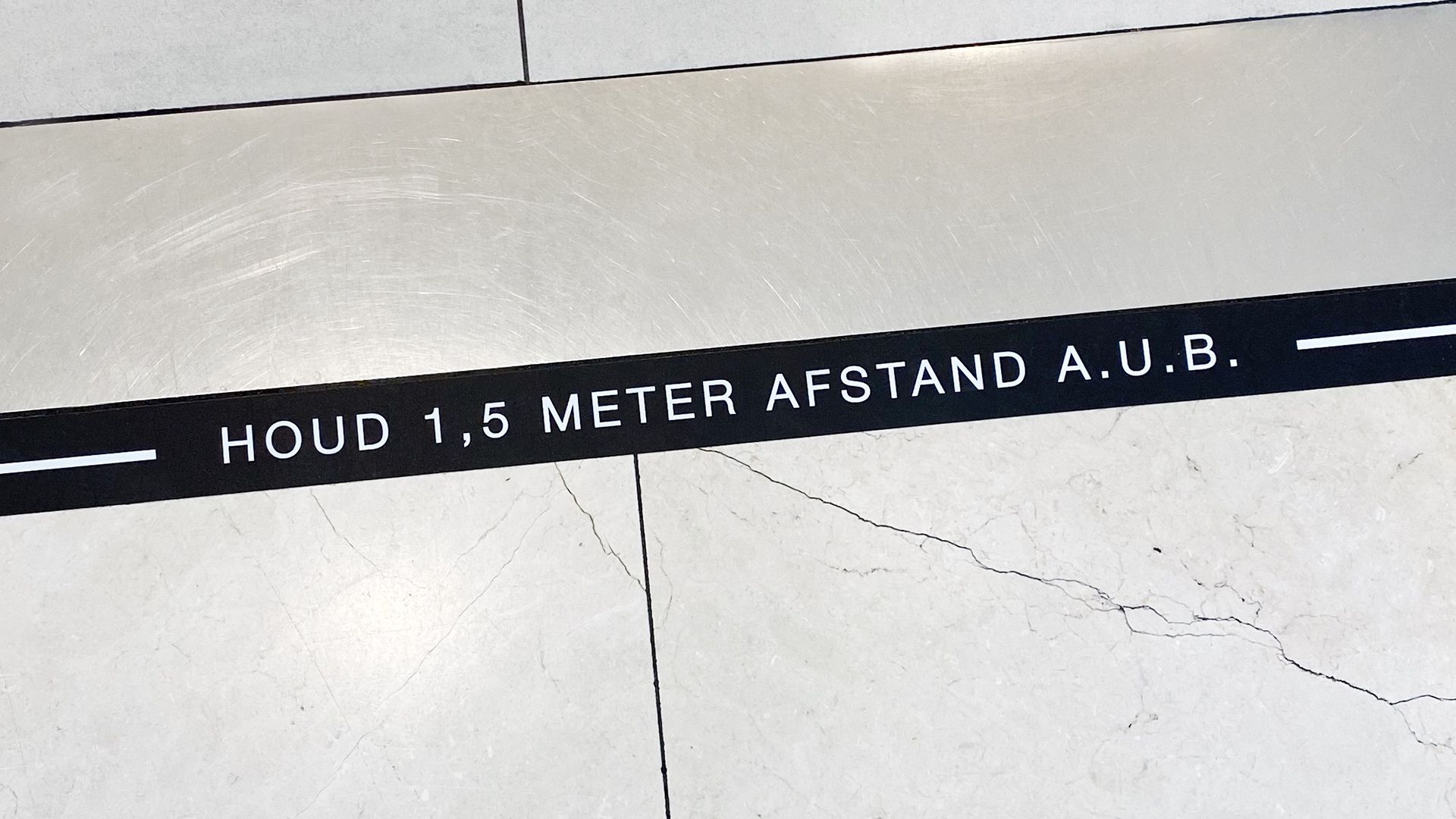 Gooi je zaak, winkel en kantoor maar open!