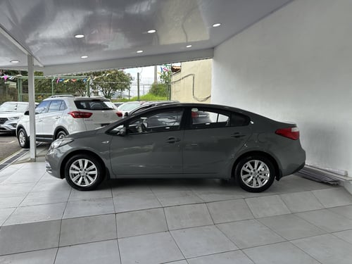 KIA CERATO AT 2015 Image 3