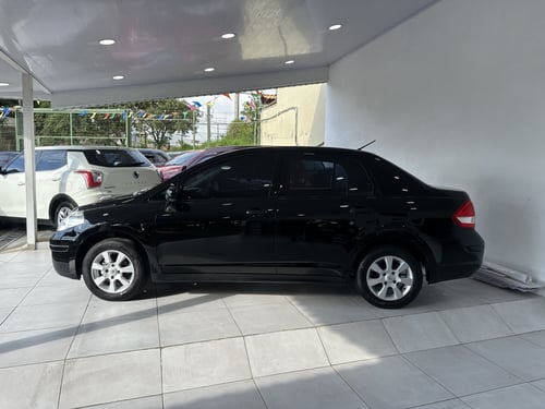NISSAN TIIDA 2013 Image 4