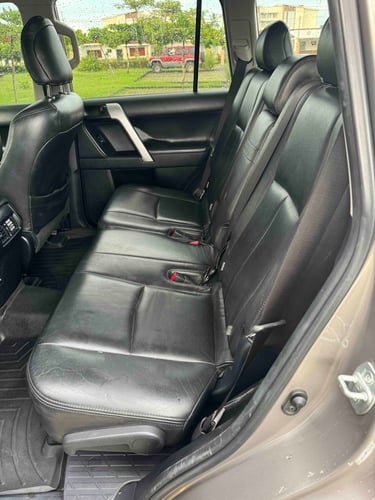 Foto de toyota land cruiser prado 2019