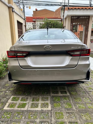 toyota yaris 2024 Image 7