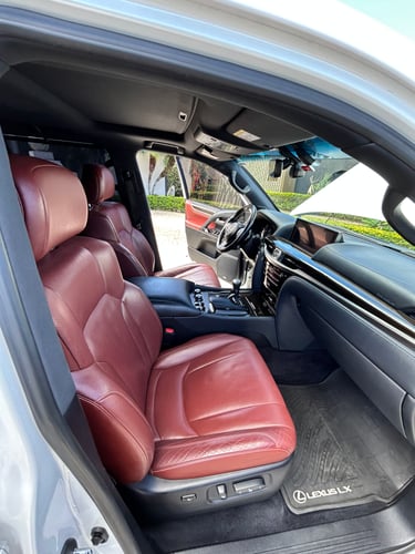 lexus lx570 2018 Image 7