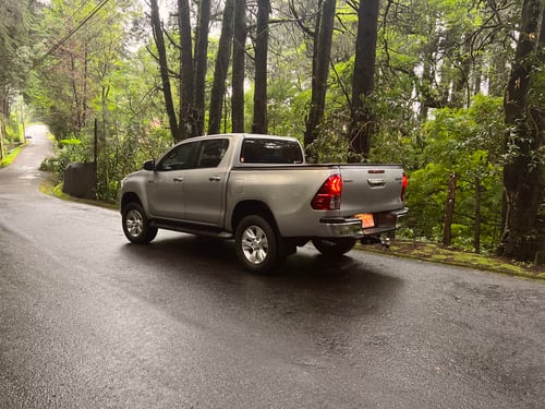toyota hilux 2021 Image 4