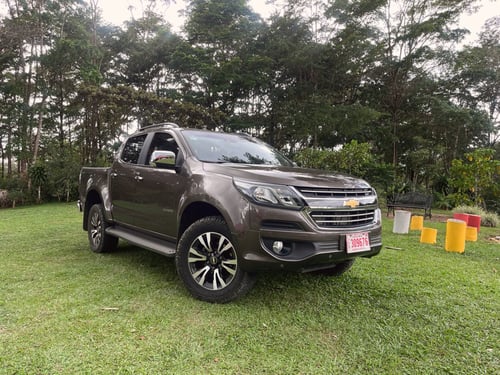 chevrolet colorado 2018 Image 2