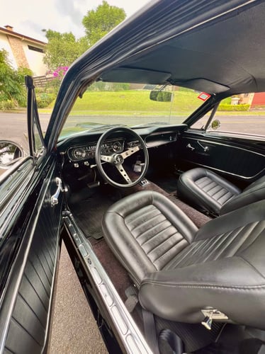 ford mustang 1965 Image 7