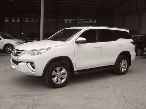 toyota fortuner 2018 Image 5