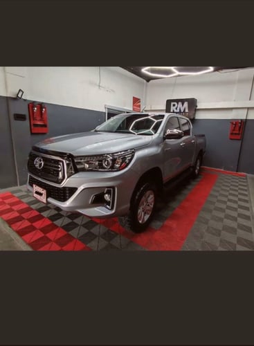 toyota hilux 2021 Image 6
