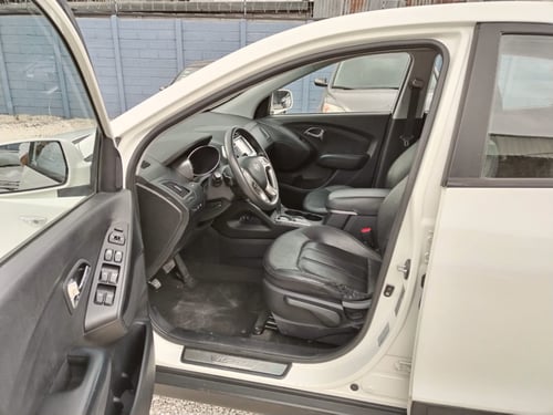 hyundai tucson 2002 Image 4