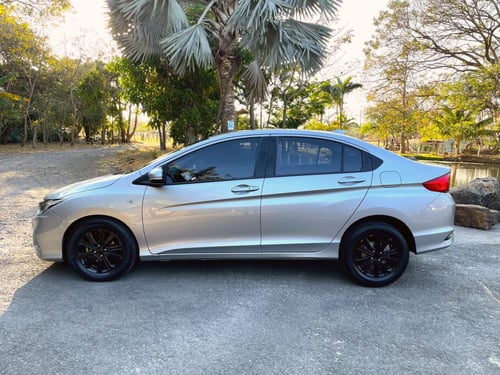 honda city 2018 Image 7