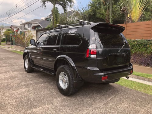 mitsubishi montero sport 2008 Image 2