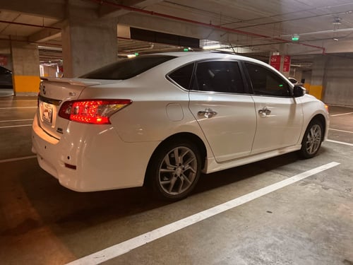 nissan sentra 2016 Image 2
