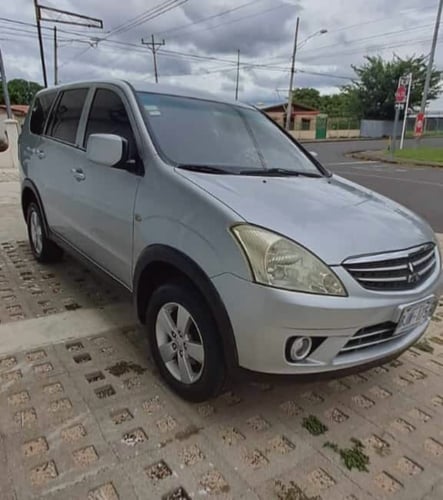 mitsubishi zinger 2016 Image 2