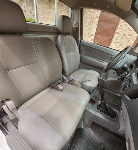 toyota hilux 2011 Image 3