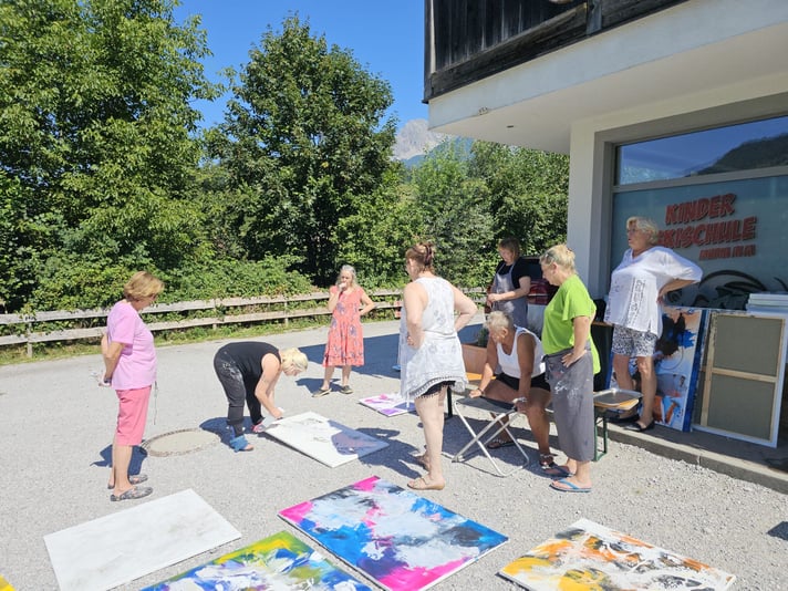 dde2933d-70f8-4d4c-b213-3de5559e9745