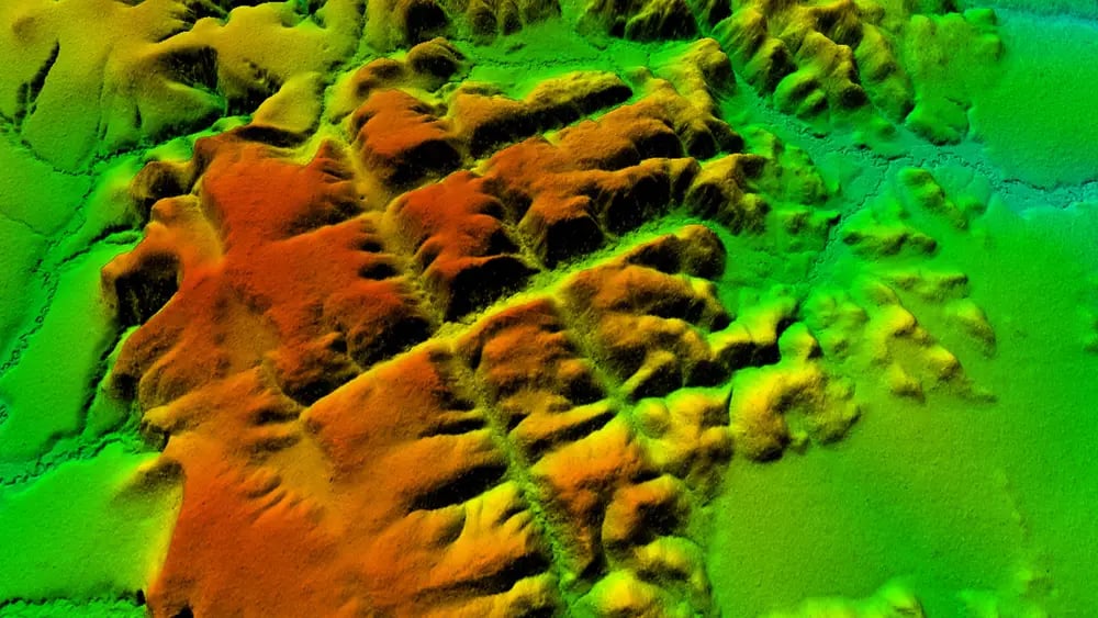 The Apiacás Lines