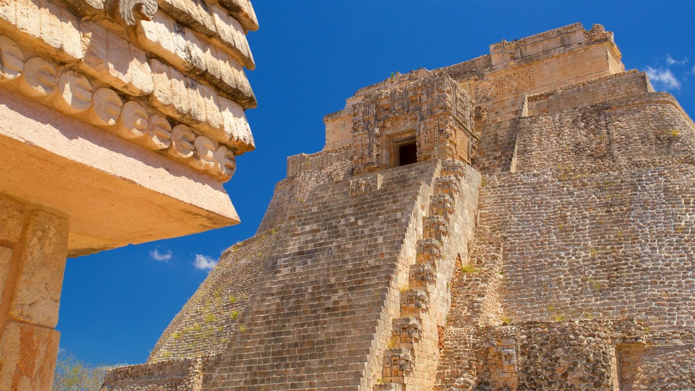 Ancient Maya Ruins Uxmal Pyramid — Pyramid of the Magician