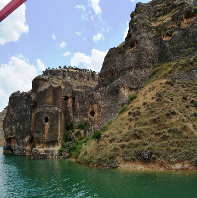 Adiacent Stone Chambers Egil Castle Anatolia — Egil Rock-Cut Castle 