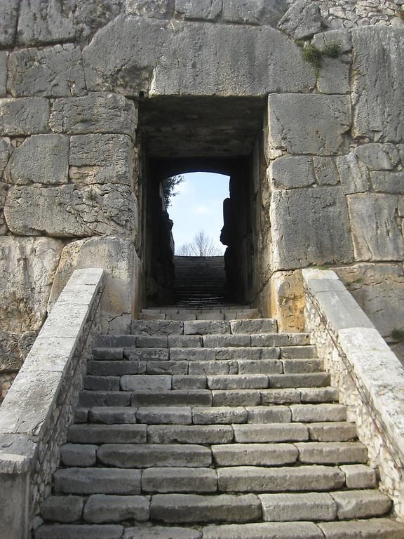 Alatri Cyclopean Stone Masonry — Alatri Cyclopean Walls