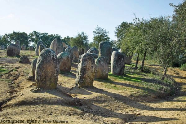 Almendres Cromlech Cromeleque Dos Almendres Landsc 104 Ov 1dqb0m — Almendres Cromlech