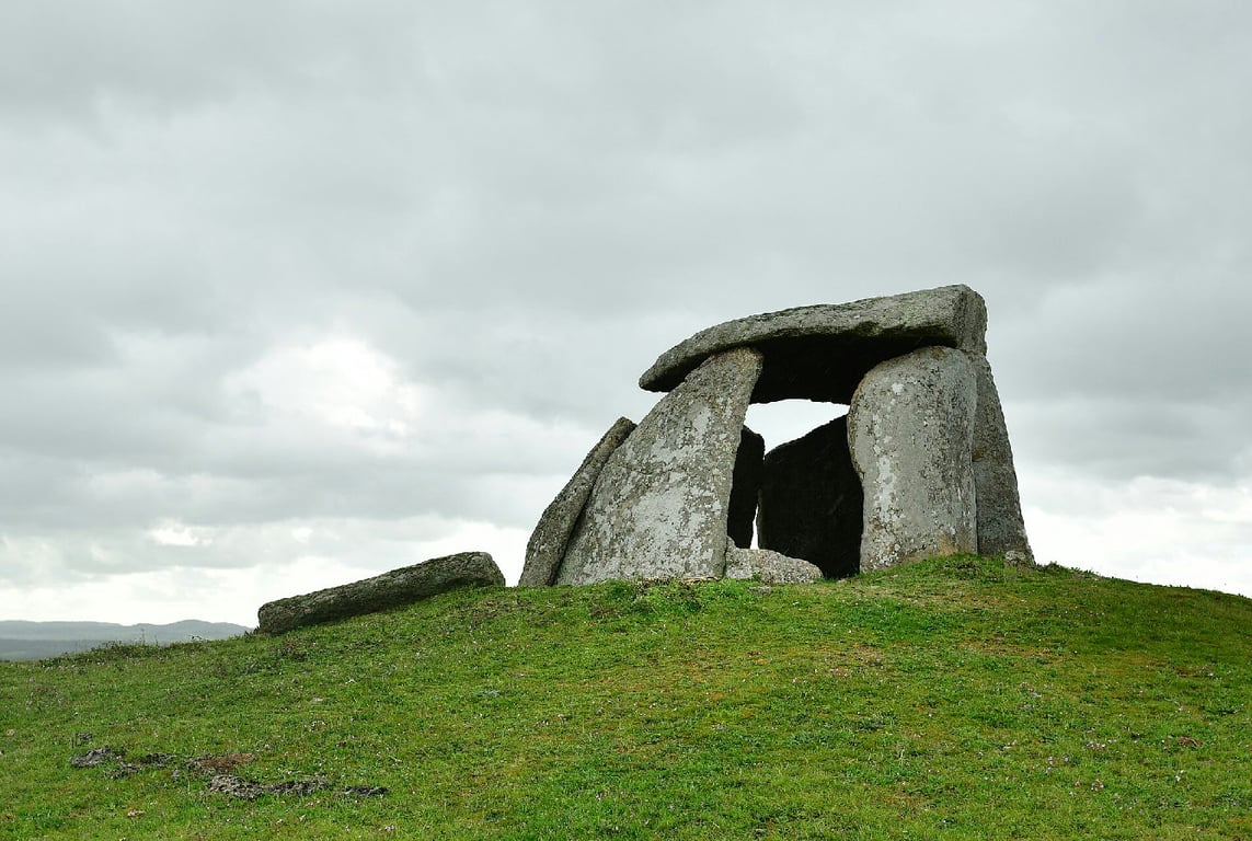 Anta Do Tapado Anta Do Tapadao Mysterious Megalith 126 Wm 182701002 — Anta do Tapadão
