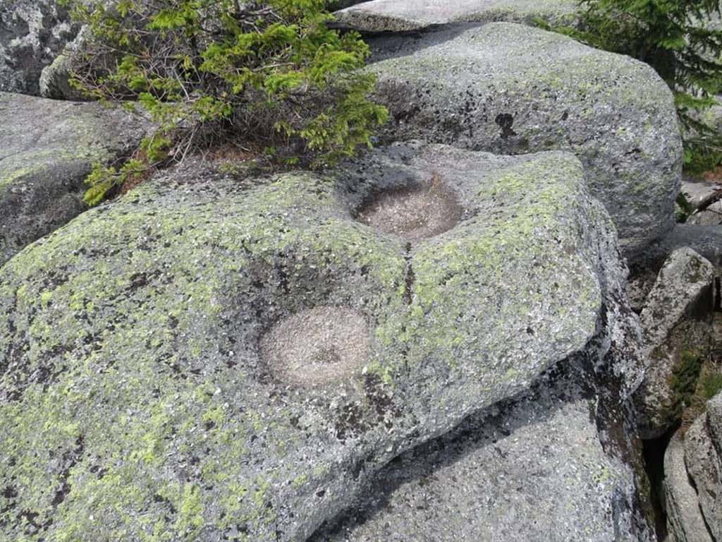 Artificial Evidence Rocky Sea Austria — The Sea of Stones