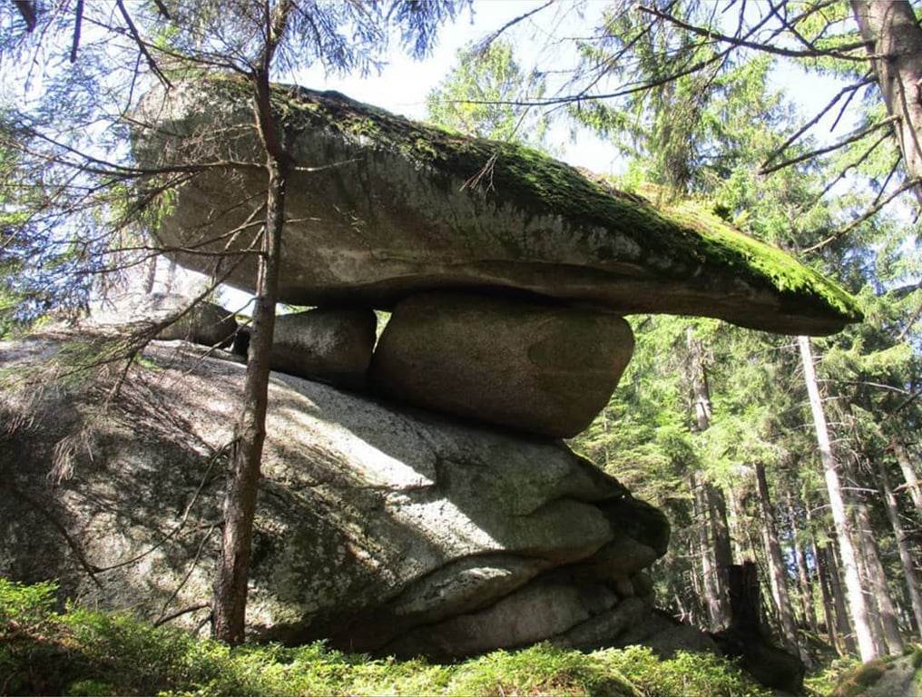 Balancing Rock Sea Of Stones — The Sea of Stones