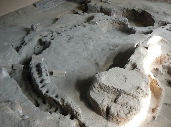 Banpo Neolithic Village Unidentified 117 Ov Zh9jkl — Banpo Neolithic Village
