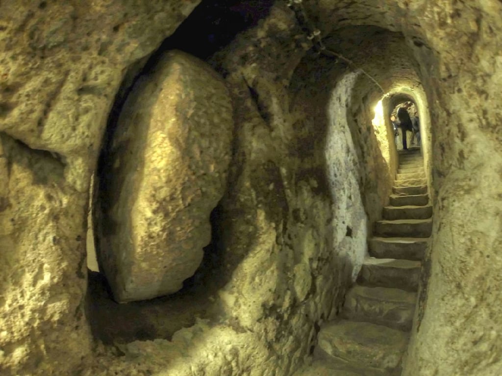Derinkuyu Underground City Corridor 136 Wm 31074216 — Derinkuyu Underground City