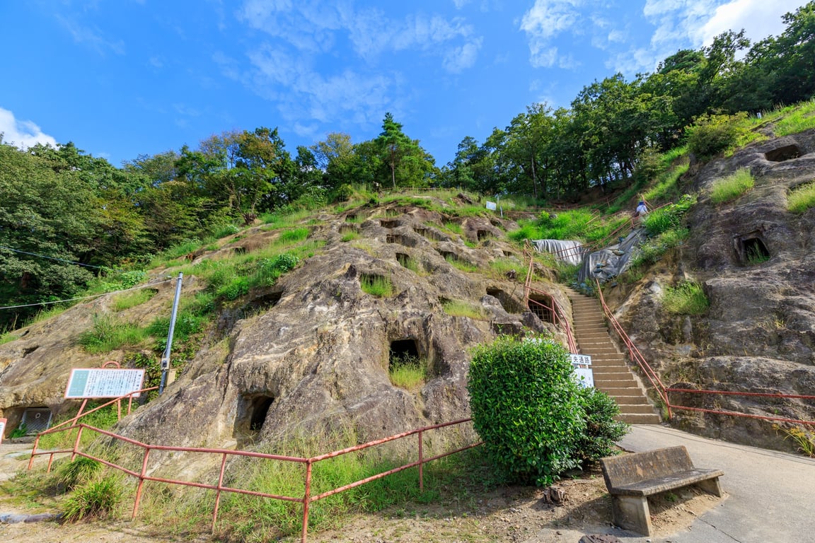 Ancient Caves Japan — Yoshimi Hundred Caves
