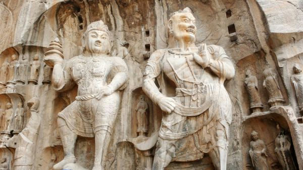 Longmen Grottoes Fengxian Cave Entrance 116 Ov Wlf25p — Longmen Grottoes
