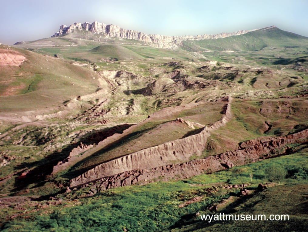 Overview Durupinar Anomalous Formation Ron Wyat — Noah's Ark Remains