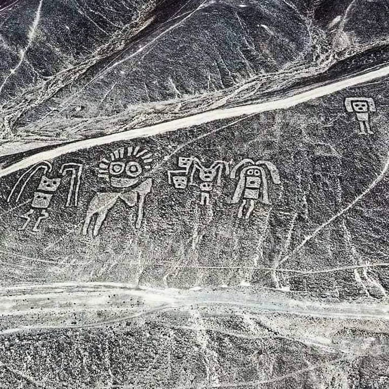 Paracas Family Ancient Palpa Lines — Palpa Lines Peru