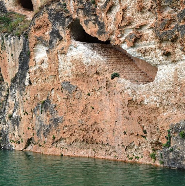 Scoop Markings Reveal Stairways Egil Castle — Egil Rock-Cut Castle 
