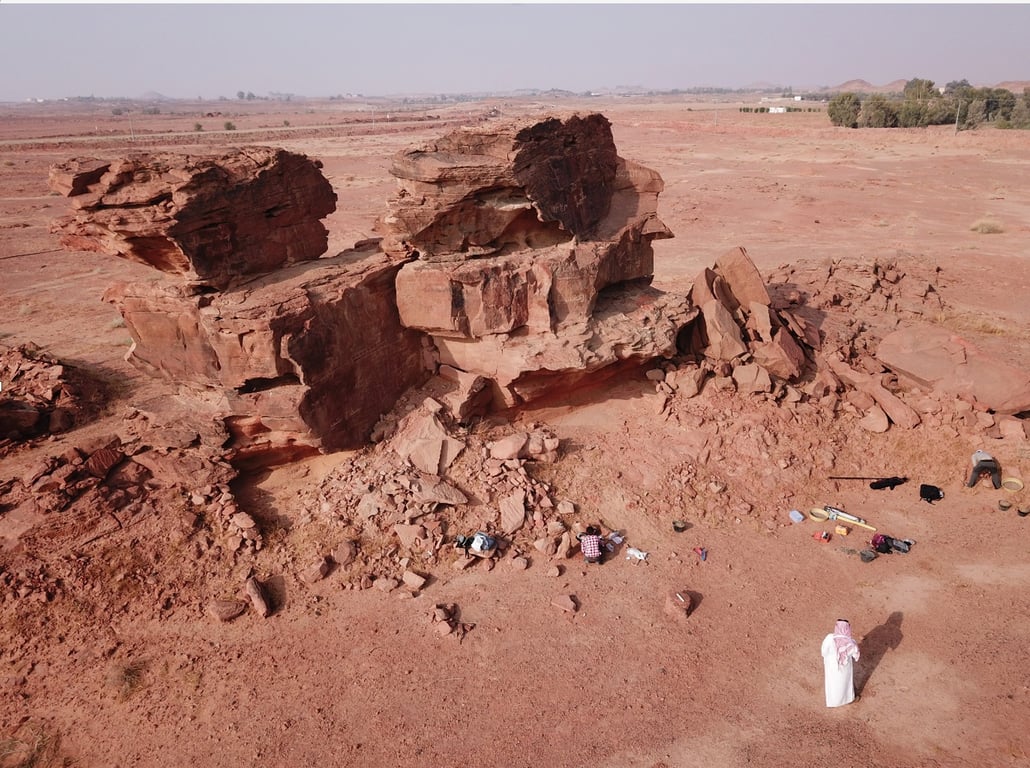 Spur B Camel Site Archaeologists Investigating — Camel Carvings Site