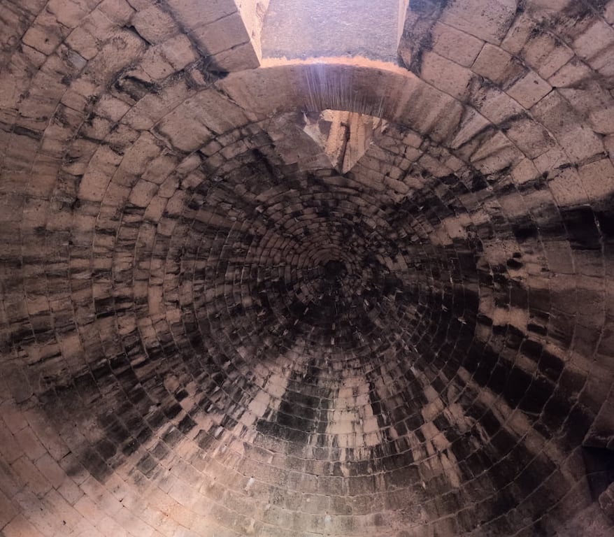 Stone Ceiling Dome Atreus Treasury — Treasury of Atreus