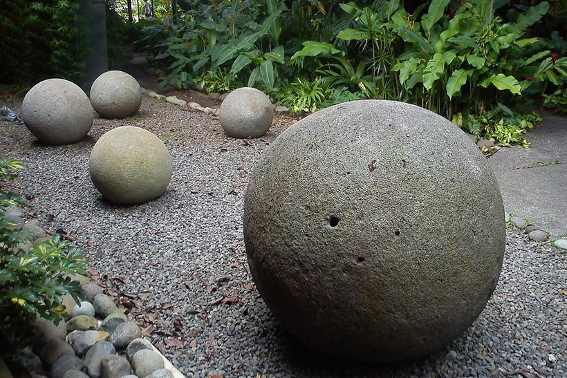 Stone Orbs Different Sizes Costa Rica — The Diquis Stone Spheres