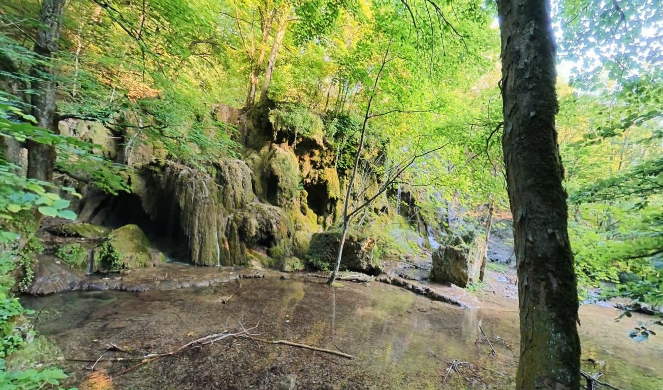 Upper Bei Waterfall 3d Cover — Cheile Nerei Gorges